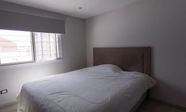 Casa 4D en Venta, San Martin al 3800