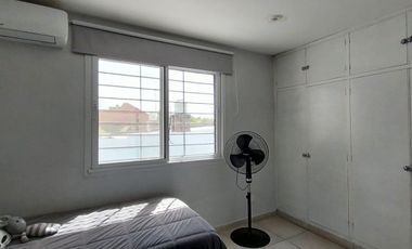 Casa 4D en Venta, San Martin al 3800