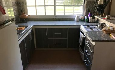 Casa en venta - 2 Dormitorios 2 Baños - San Miguel del Monte