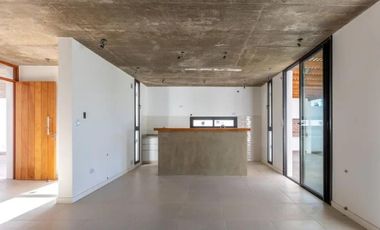 Casa en venta - 3 Dormitorios 2 Baños - Gorina