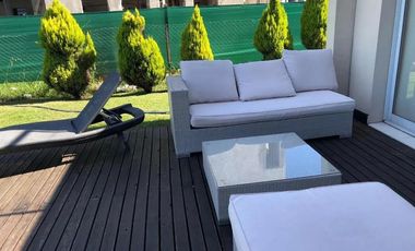 Casa en venta - 4 Dormitorios 5 Baños - Cocheras - 330Mts2 - Escobar