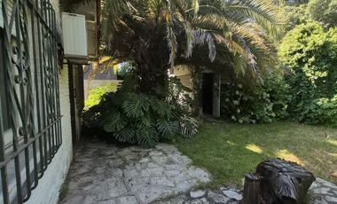 Casa en  Lomas de Zamora este