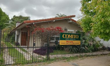 Casa en  Lomas de Zamora este