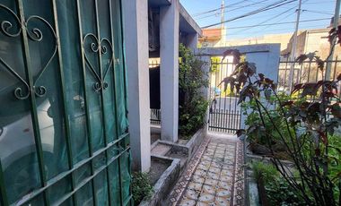 Casa en venta - 2 Dormitorios 1 Baño - Cochera - 130Mts2 - Valentín Alsina