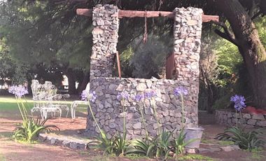 Casa en venta - 4 Dormitorios 2 Baños - Cocheras - 2.187Mts2 - San Pedro, Córdoba