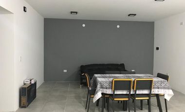 Casa en venta - 2 Dormitorios 2 Baños - Cochera - 495Mts2 - Nueva Atlantis