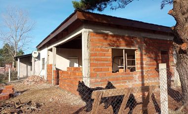 Casa en venta - 2 Dormitorios 2 Baños - Cochera - 495Mts2 - Nueva Atlantis