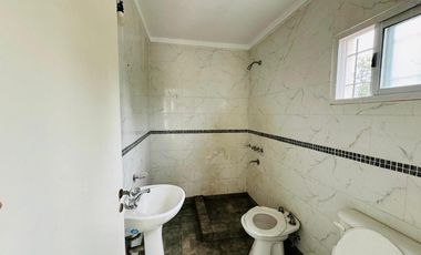 Venta - 2 casas en block - 373 bis al 3200- Quilmes Oeste