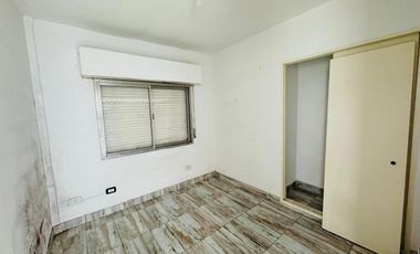 Venta - 2 casas en block - 373 bis al 3200- Quilmes Oeste