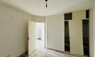 Venta - 2 casas en block - 373 bis al 3200- Quilmes Oeste