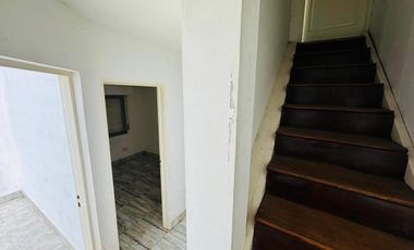 Venta - 2 casas en block - 373 bis al 3200- Quilmes Oeste