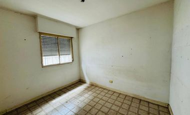 Venta - 2 casas en block - 373 bis al 3200- Quilmes Oeste