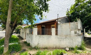 Venta - 2 casas en block - 373 bis al 3200- Quilmes Oeste