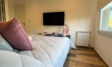 Casa en venta - 4 Dormitorios 2 Baños - Canning