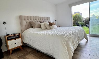 Casa en venta - 4 Dormitorios 2 Baños - Canning