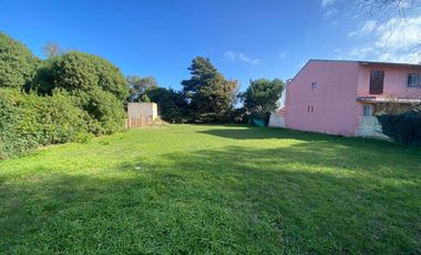 Lote / Terreno calle De Las Almejas entre Santa María y Cruz del Sur - Parquemar - Miramar