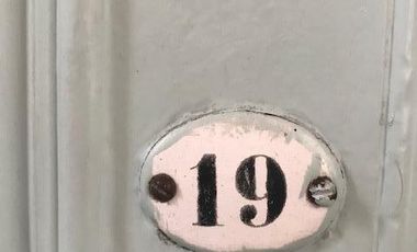 VENTA – DEPARTAMENTO ESTILO FRANCÉS – 6 AMBIENTES   DEPENDENCIA – BALVANERA