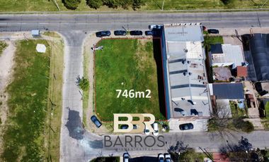 Venta lote colectora acceso Oeste