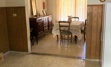 Casa en venta - 1 Dormitorio 1 Baño - 187mts2 - Quilmes