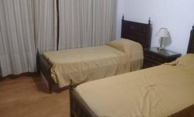 Casa en venta - 3 Dormitorios 4 Baños - Mar del Plata