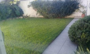 Casa en venta - 3 Dormitorios 4 Baños - Mar del Plata