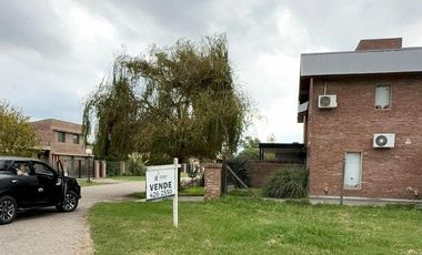 Terreno en venta La Cardera, Funes