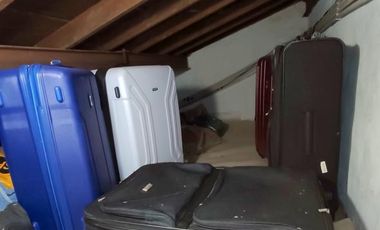 Chalet 190m2 cub, jardín, garage. Excelente ubicación - La Lucila