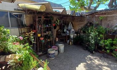 Casa en venta - 3 Dormitorios 1 Baño - Quilmes