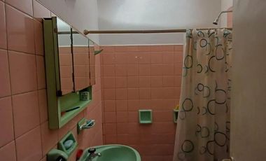 Casa en venta - 3 Dormitorios 1 Baño - Quilmes