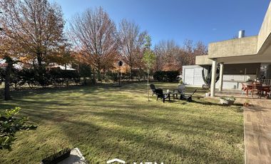 Casa Venta en Los Alamos Club de Campo.