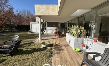 Casa Venta en Los Alamos Club de Campo.