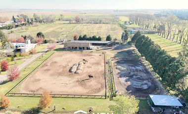 Casa Venta en Los Alamos Club de Campo.