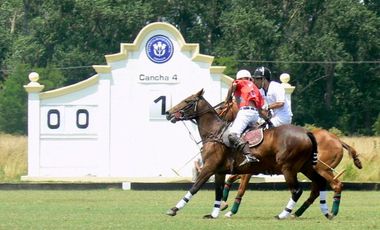Chacra en  Estancia Benquerencia Farm Club sobre el golf - Monte _ Pcia. de Buenos Aires