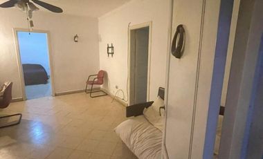 Casa en venta - 3 Dormitorios 1 Baño - Cocheras - 410Mts2 - General Rodríguez