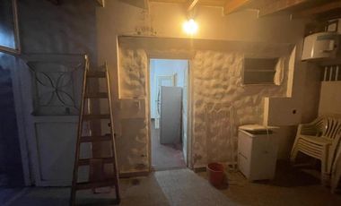 Casa en venta - 3 Dormitorios 1 Baño - Cocheras - 410Mts2 - General Rodríguez