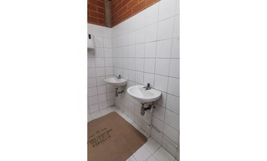 Se Arrienda Nueva Bodega 4.256 M2 Fontibón