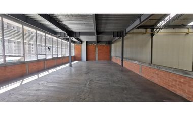 Se Arrienda Nueva Bodega 4.256 M2 Fontibón