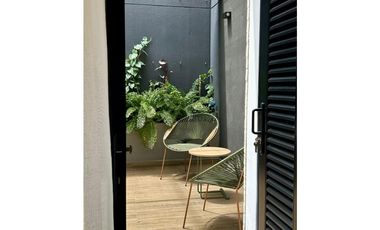 APARTAESTUDIOS CON JACUZZI PRIMER PARQUE DE LAURELES