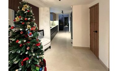 VENTA CASA TRES NIVELES SECTOR SURAMERICA