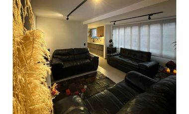 VENTA CASA TRES NIVELES SECTOR SURAMERICA