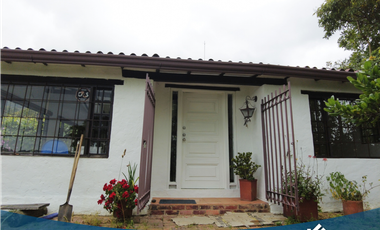 Hermosa Casa Campestre en Tabio Vereda  Río Frío Occidental