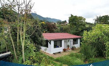 Hermosa Casa Campestre en Tabio Vereda  Río Frío Occidental