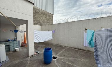 Casa en Venta – Calle 33 con Avenida 30 de Agosto, Pereira