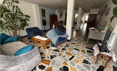 Casa en Venta – Calle 33 con Avenida 30 de Agosto, Pereira