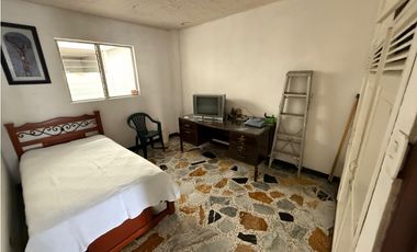 Casa en Venta – Calle 33 con Avenida 30 de Agosto, Pereira