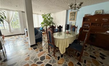 Casa en Venta – Calle 33 con Avenida 30 de Agosto, Pereira