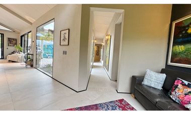 Casa campestre en venta en unidad cerrada en el retiro