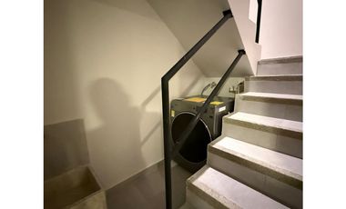 APARTAMENTO DUPLEX AMOBLADO CON TERRAZA EN ARRIENDO LAURELES ESTADIO