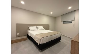 APARTAMENTO DUPLEX AMOBLADO CON TERRAZA EN ARRIENDO LAURELES ESTADIO