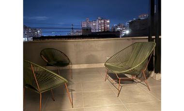 APARTAMENTO DUPLEX AMOBLADO CON TERRAZA EN ARRIENDO LAURELES ESTADIO
